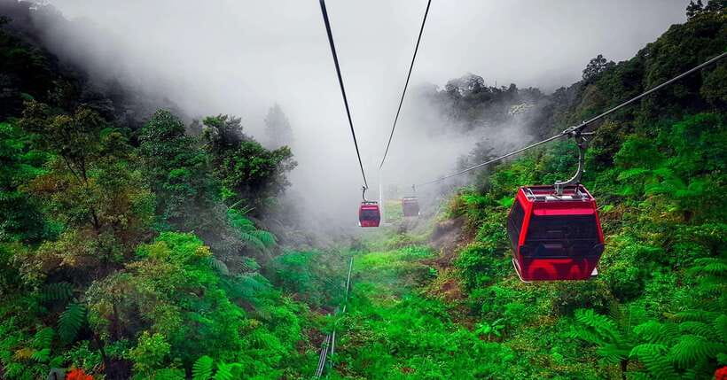 Genting Highlands Tour with Cable Car - Riding the Genting Skyway through the rainforest