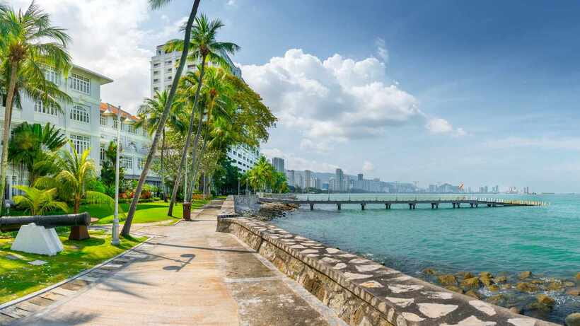 George Town: 5-Hour Penang Island City Tour - Little India, then Chew Jetty
