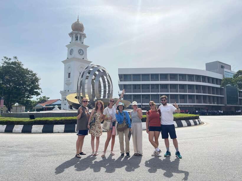 George Town: Heritage Walking Tour with Street Food Tasting - St. George’s Church and the city’s mixed faiths