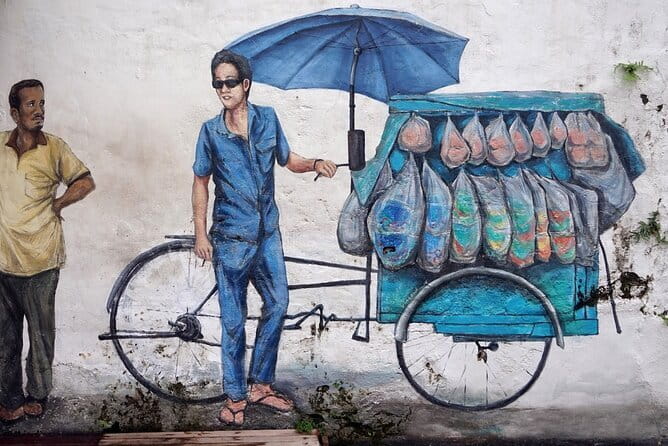 Georgetown Highlights Half Day Penang City Tour(5 hours) - Chinatown pairs old streets with everyday commerce