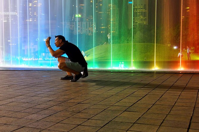 Glittering Night at Lake Symphony, River of Life & Saloma Bridge - Lake Symphony: the evening’s main light show