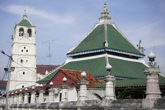 Historical Malacca Full-Day Tour - Climbing St. Paul’s Hill