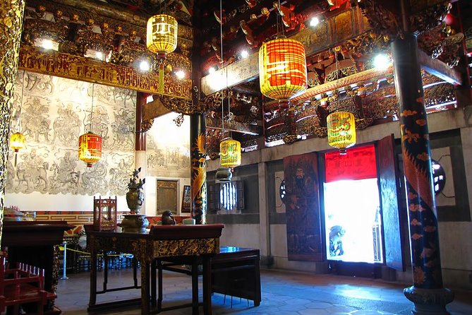 Historical Penang Heritage day Tour - Cheah Kongsi, an older clan temple