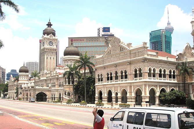 Introduction to Wonders of Kuala Lumpur - Petaling Street and the practical side of Chinatown