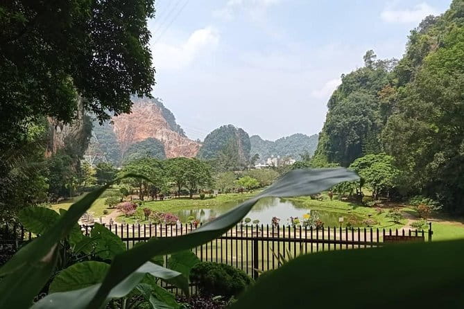 Ipoh Day Tour from Kuala Lumpur per Group (PRIVATE TOUR) - Ipoh Railway Station and Its British Colonial Face