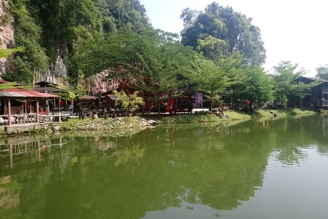 Ipoh Day Tour from Kuala Lumpur per Group (PRIVATE TOUR) - Concubine Lane: Old Buildings and Easy Street Food