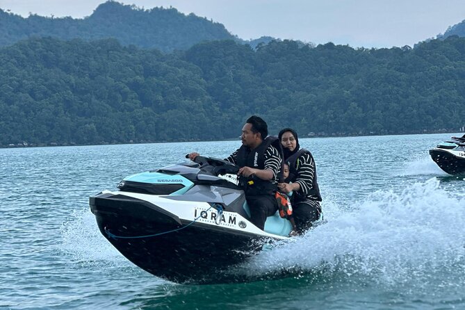 Jet Ski Tour Mee Udang Pulau Tuba - Pulau Tanggok Besar and the private beach stop