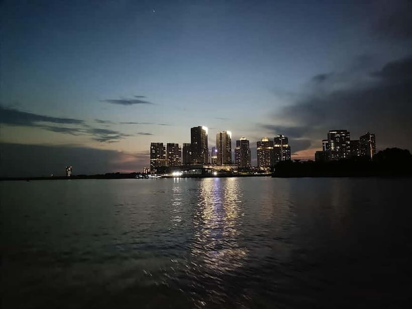 Johor Bahru: Brooklyn Cruise at Puteri Harbour - The Singapore View: Keep Expectations Sensible