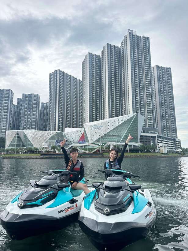 Johor Bahru : Seadoo JetSki 30mins Self Ride Tour(Single) - Taking control of the SEA-DOO
