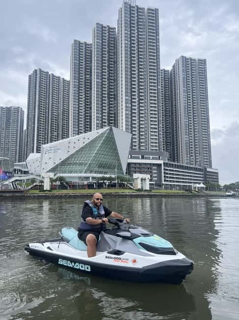 Johor Bahru : Seadoo JetSki 60mins Self Ride Tour(Single) - Is RM500, or $133, good value?
