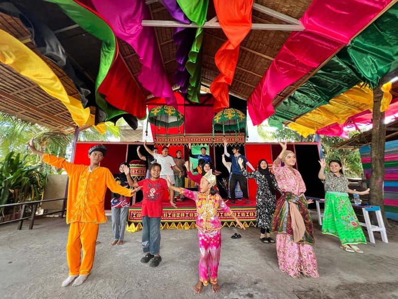 KAMPUNG GIPSI-DAY TRIP TO BAJAU HEAVEN FREE NASIGORENG & TEH - Key points to know before you book