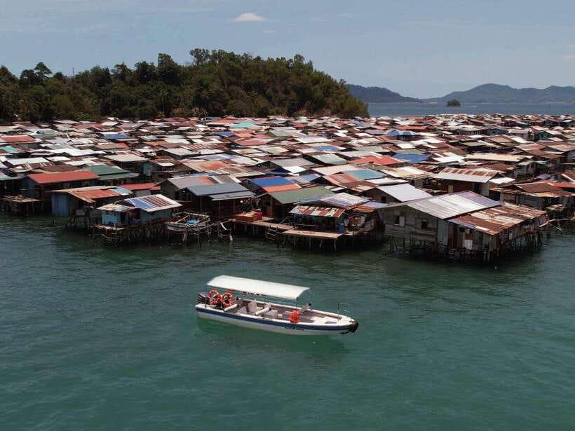 KAMPUNG GIPSI-DAY TRIP TO BAJAU HEAVEN FREE NASIGORENG & TEH - Meeting local people and hearing village stories