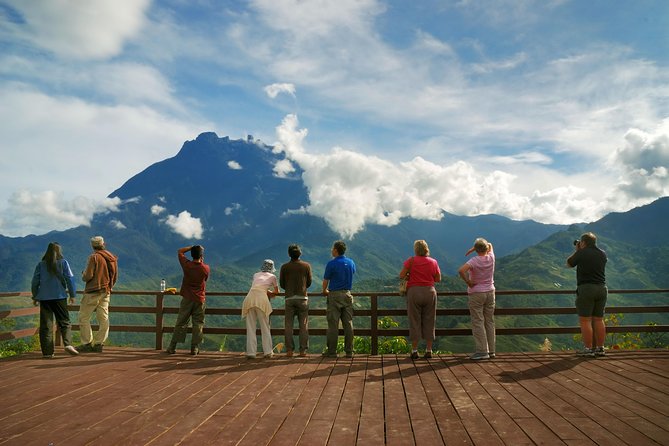Kinabalu Park & Poring Hot Spring & Canopy Walk - Tamparuli suspension bridge: a quick local start