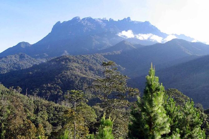 Kinabalu Park & Poring Hot Spring Tour - 7:00 am Pickup and the Road Toward Poring