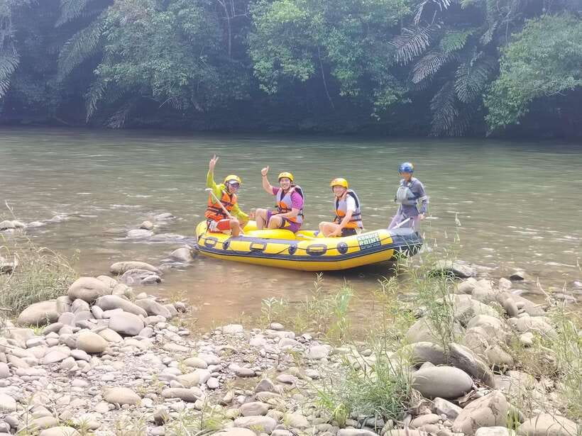 Kiulu River: River Rafting + ATV Shared Group Day Trip - Lunch beside the river adds local flavor