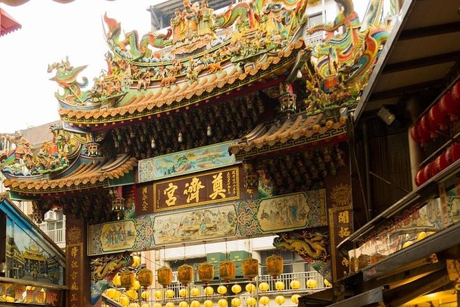 KL Evening Tour with Symphony Fountain Show & KL Tower Ticket SIC - Starting at KL Tower at 3:30 PM