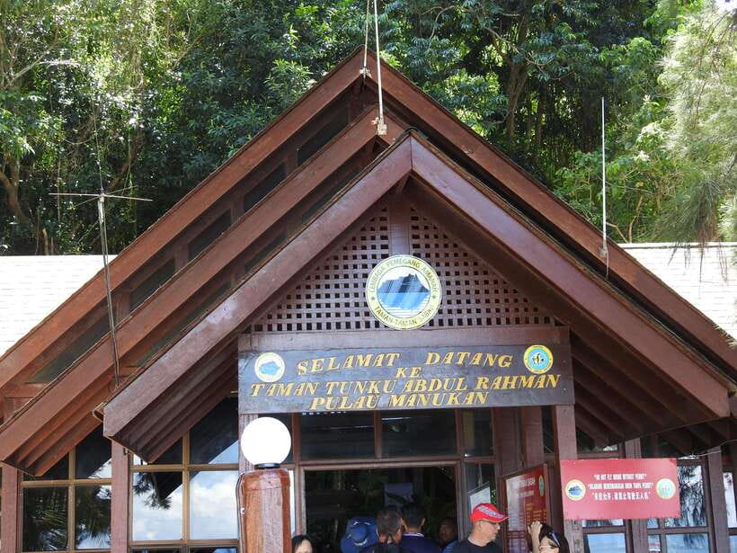 Kota Kinabalu: Island Hopping with Snorkeling & Meal - Who will enjoy this island day?