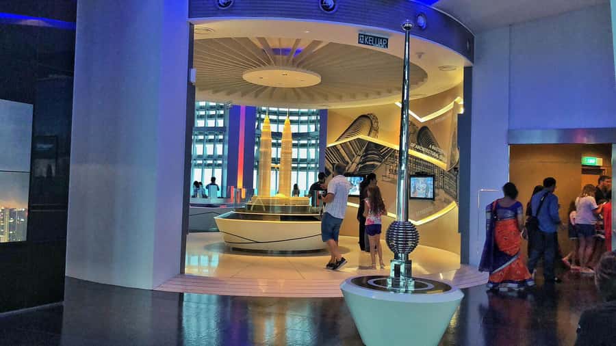 Kuala Lumpur: 4-Hour Tour & KL Towers Visit [Private] - Hotel pickup and the private vehicle