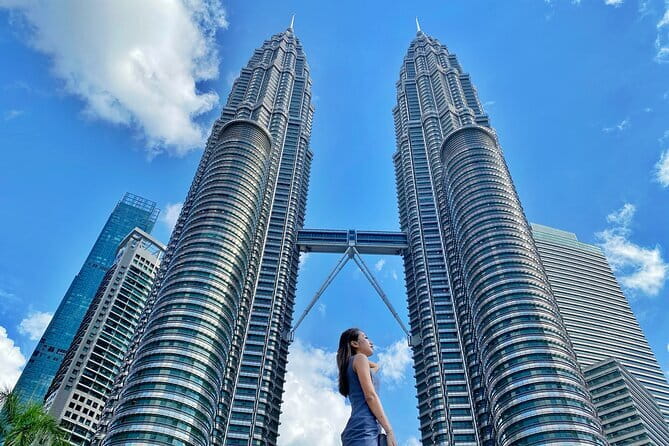 Kuala Lumpur & Batu Caves Combo Tour SIC - Merdeka Square, the City Gallery, and the old railway station