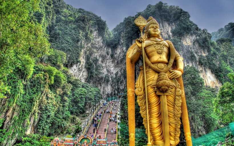Kuala Lumpur : Batu Caves Private Tour - Guides who shape the experience