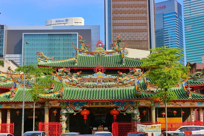 Kuala Lumpur Batu Caves Temple tour with Breakfast and Lunch - Sam Kow Tong Temple and the three teachings