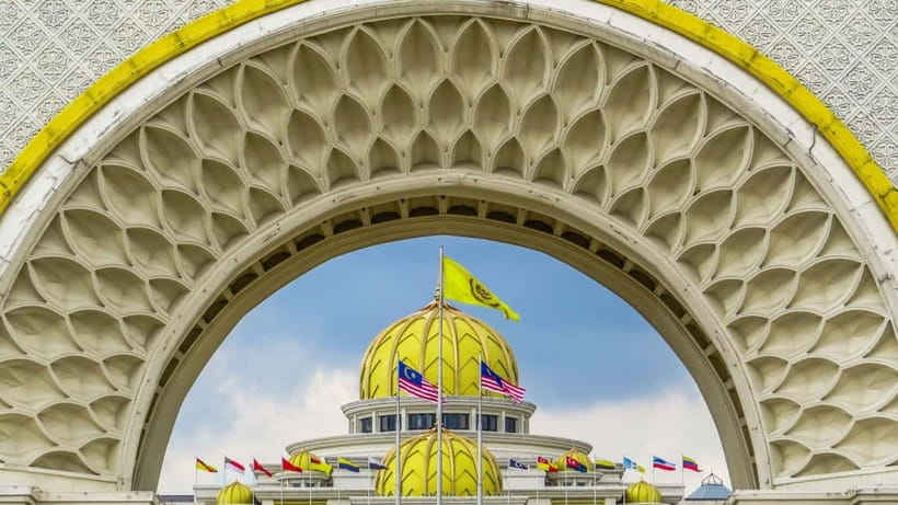 Kuala Lumpur: City Highlights, Batu Caves, and Malacca Tour - Is $115 per person a good value?