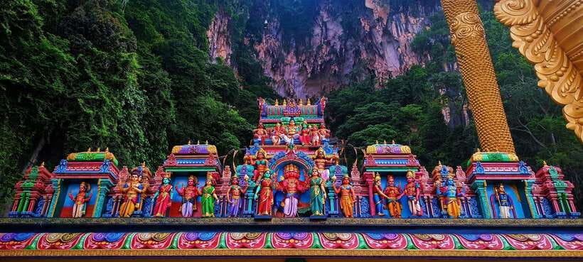 Kuala Lumpur: City Sights, Batu Caves and Fireflies Day Trip - Batu Caves and the 272 colorful steps