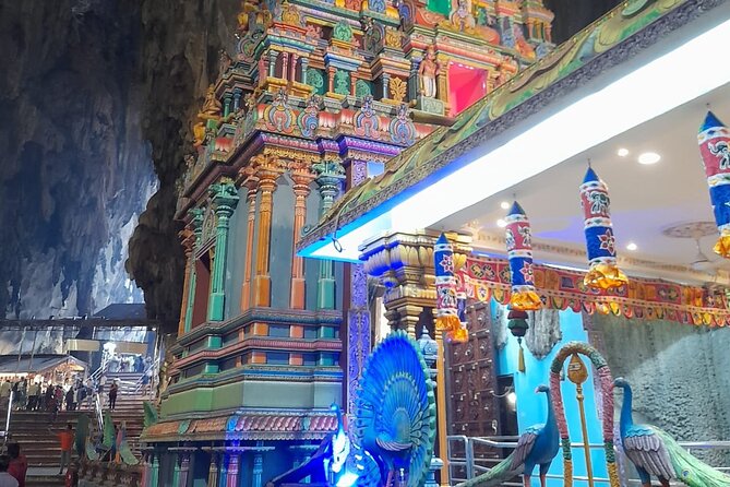Kuala Lumpur City to Genting Highlands with Batu Caves Stop - The private vehicle and driver service