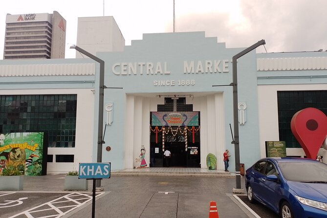 Kuala Lumpur City Tour - The National Mosque and Kuala Lumpur’s civic center