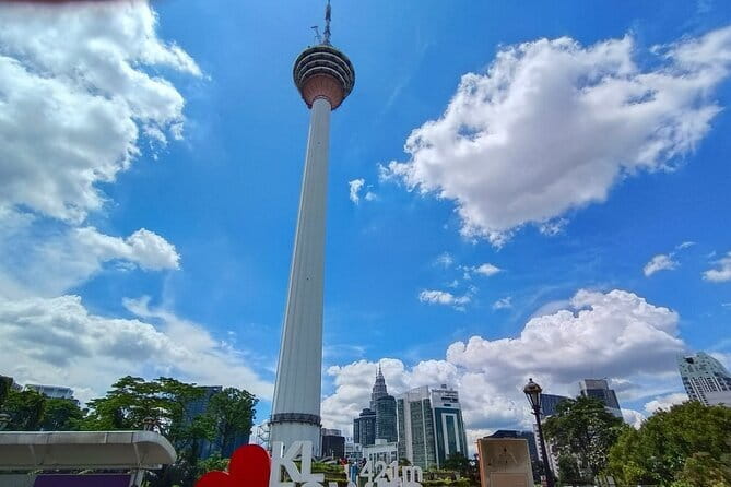 Kuala Lumpur City Tour Full Day 6 hours - Petronas Twin Towers: The Classic Kuala Lumpur Photograph
