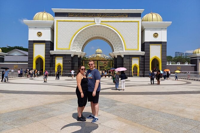 Kuala Lumpur City Tour - Half Day - Istana Negara and the changing of the guards