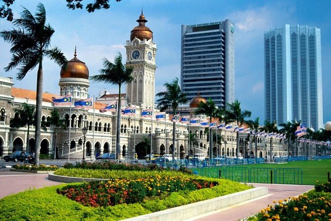 Kuala Lumpur City Tour plus Batu Caves, Hot Springs & Waterfalls - Batu Caves and the 272-step climb