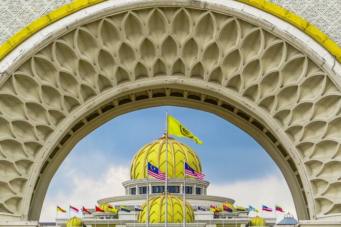 Kuala Lumpur City Tour with Batu Caves Discovery (Shared) - Inside the National Mosque