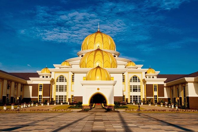 Kuala Lumpur City Tour with Batu Caves (Private) - Batu Caves: the most memorable stop