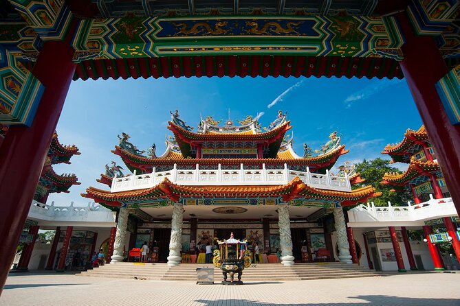 Kuala Lumpur City Tour with KL Tower Observation Deck - National Mosque and the National Monument