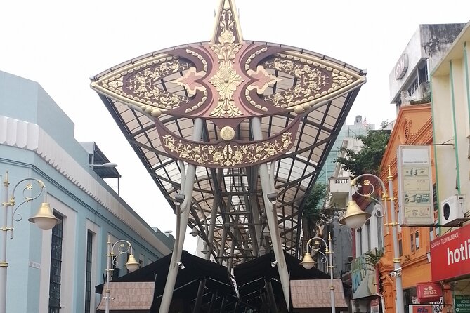 Kuala Lumpur City Tour - Independence Square and Sultan Abdul Samad Building