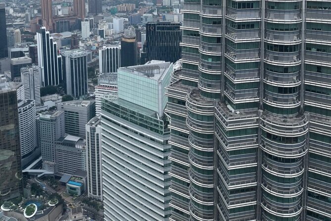 Kuala Lumpur Full Day City Tour with Petronas Twin Tower Tickets - Royal power and national memory