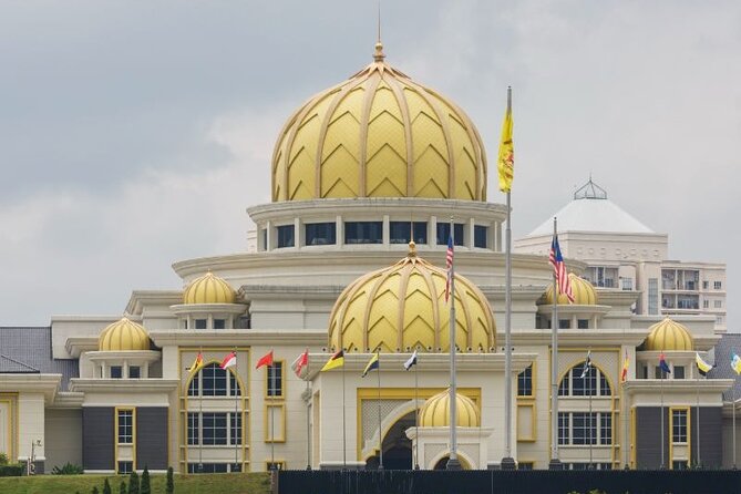 Kuala Lumpur Full Day Private Tour with 24 spots Of Wonders - Mosques, rivers, and civic Kuala Lumpur