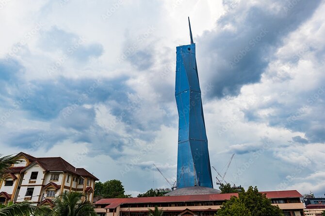 Kuala Lumpur Full Day Private Tour with 24 spots Of Wonders - Central Market, Chinatown, and old religious sites