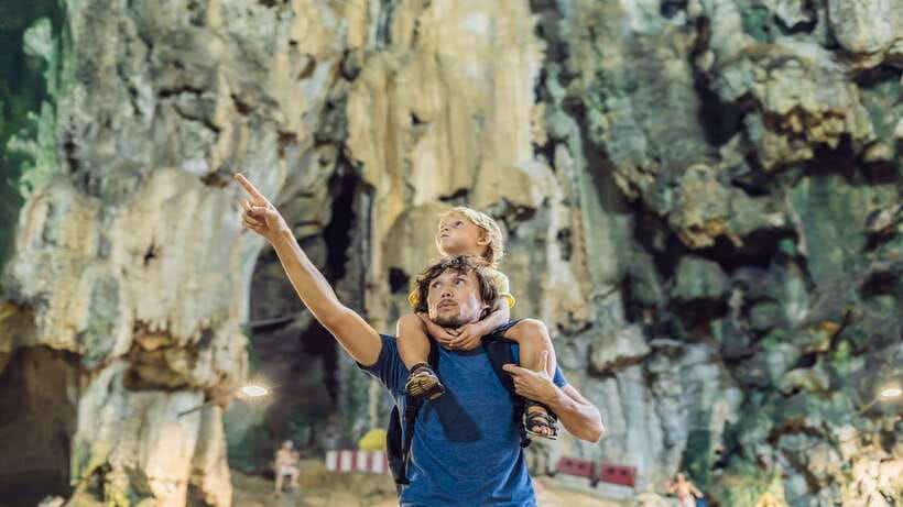 Kuala Lumpur Full-Day Sightseeing Tour with Batu Caves - Lake Gardens and the National Monument