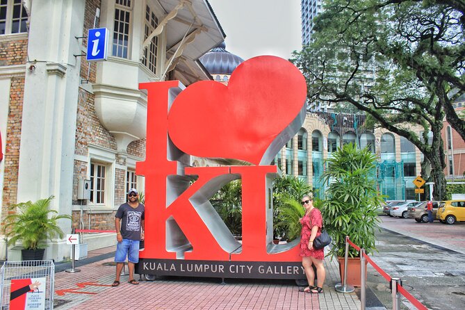 Kuala Lumpur Grand Full Day Guided Tour with 25 Attractions (SIC) - Royal Kuala Lumpur and the modern city seen from the road