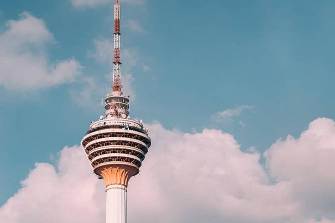 Kuala Lumpur Half-Day City Tour Include KL Tower Observation Deck - Petronas Twin Towers: A Short Stop for the Classic Photograph
