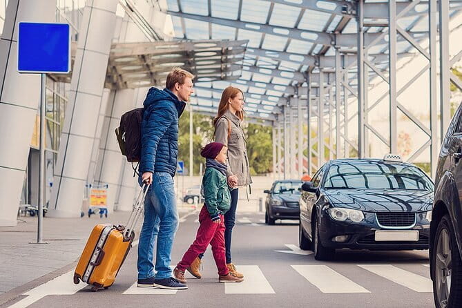 Kuala Lumpur Hotels to KLIA/KLIA2 Private Transfer - A planned airport ride from central Kuala Lumpur