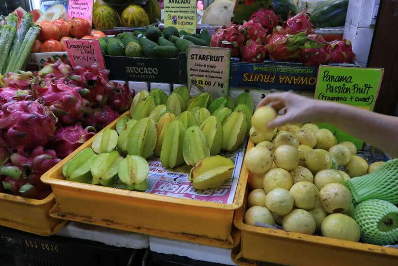 Kuala Lumpur: Malaysian Cooking Class with Market Tour - Learning from Saadiah and the teaching style