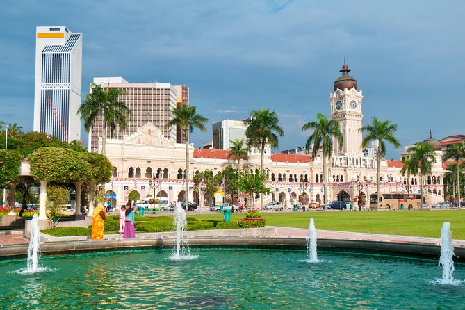 Kuala Lumpur Notable Landmarks & City Highlights Tour - Why the guide matters more than the vehicle