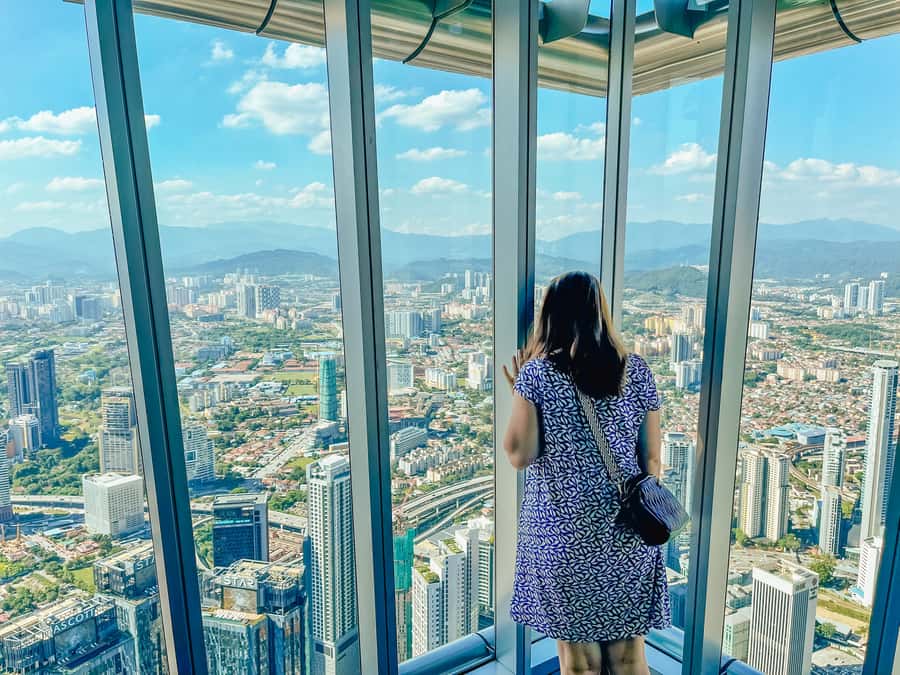 Kuala Lumpur: Petronas Twin Towers Entry E-Ticket - Getting inside with an advance e-ticket
