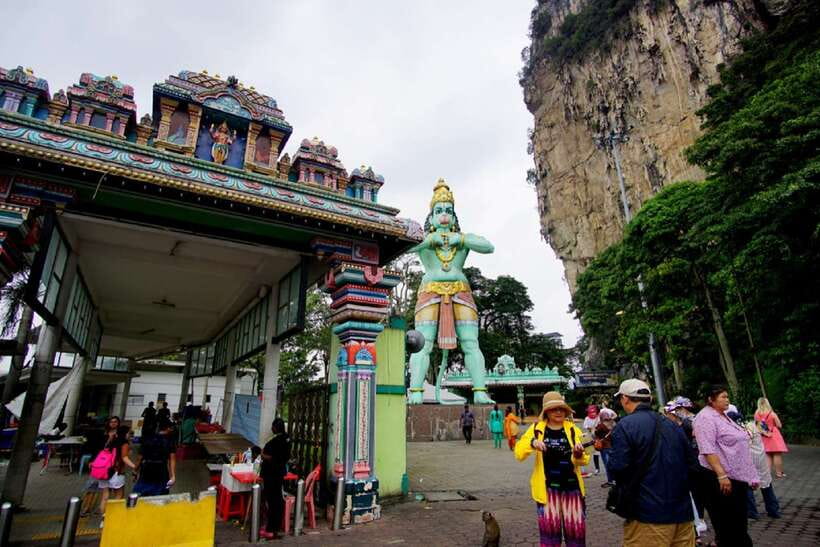 Kuala Lumpur: Private Full-Day 10 Wonders Tour - Istana Negara Gives You A Royal Viewpoint