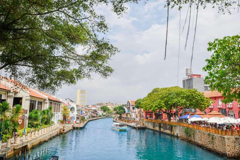 Kuala Lumpur: Private Malacca Night Tour w/Cruise & Trishaw - St. Peter’s Church and the first glimpse of old Malacca