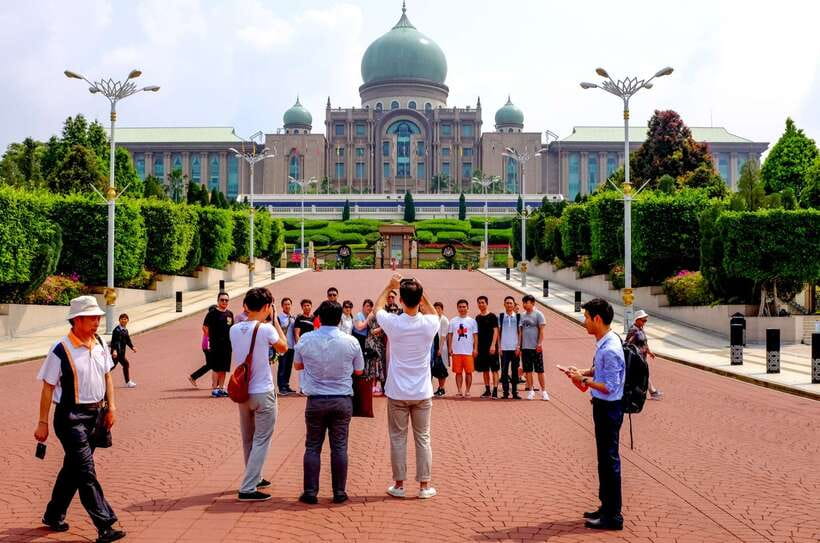 Kuala Lumpur: Putrajaya City Tour with Lake Cruise - Timing, Mobility, and How to Prepare
