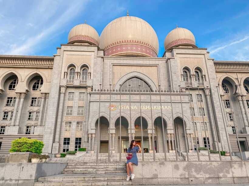 Kuala Lumpur: Putrajaya Tour Half Day Tour [Shared/Private] - Putra Mosque, the famous Pink Mosque